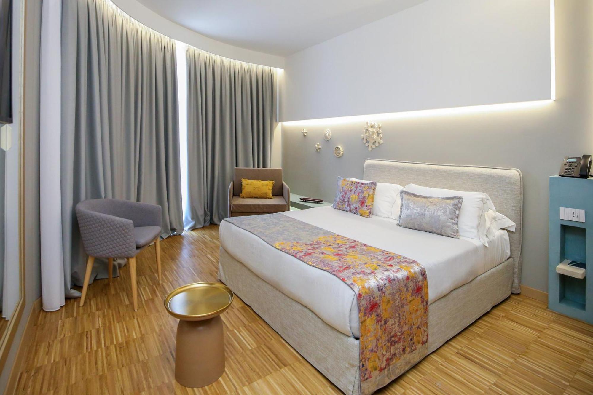 Hotel Vlora Priam, Affiliated By Melia Dış mekan fotoğraf