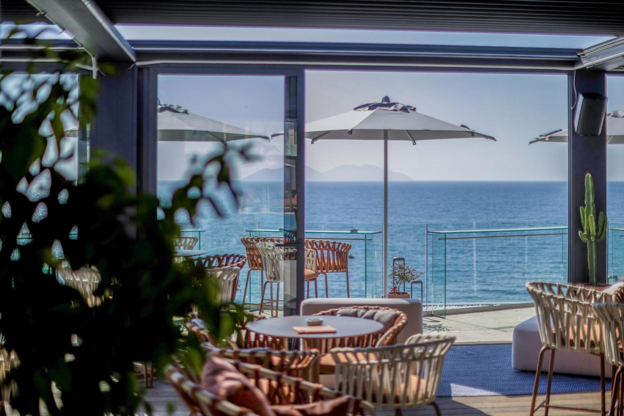 Hotel Vlora Priam, Affiliated By Melia Dış mekan fotoğraf